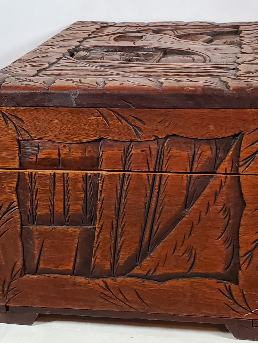 Vintage Chinese Chest - Picture 3 of 8